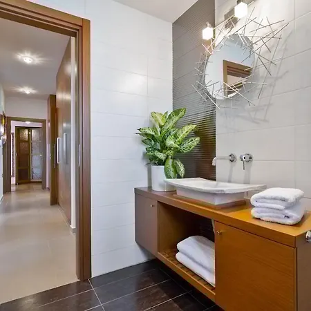 Anastasia With Private Heated Pool And Privacy Βίλα