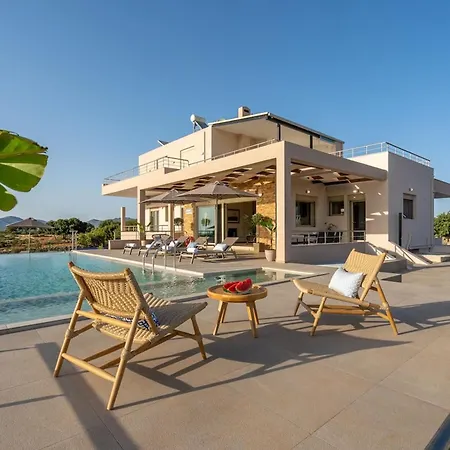 Anastasia With Private Heated Pool And Privacy