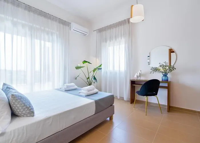 Anastasia With Private Heated Pool And Privacy Villa