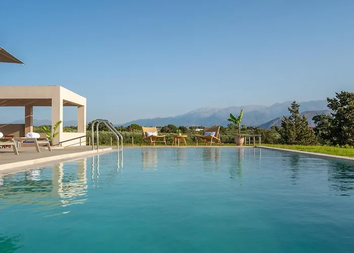 Anastasia With Private Heated Pool And Privacy