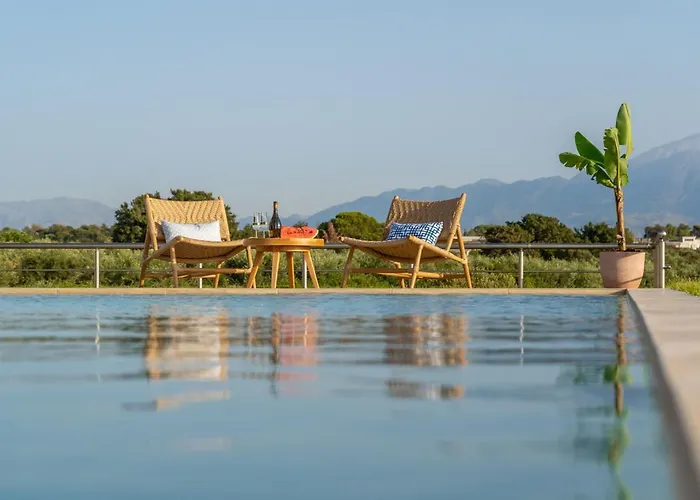 Villa Anastasia With Private Heated Pool And Privacy