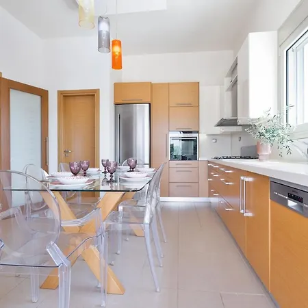 Anastasia With Private Heated Pool And Privacy * La Canea